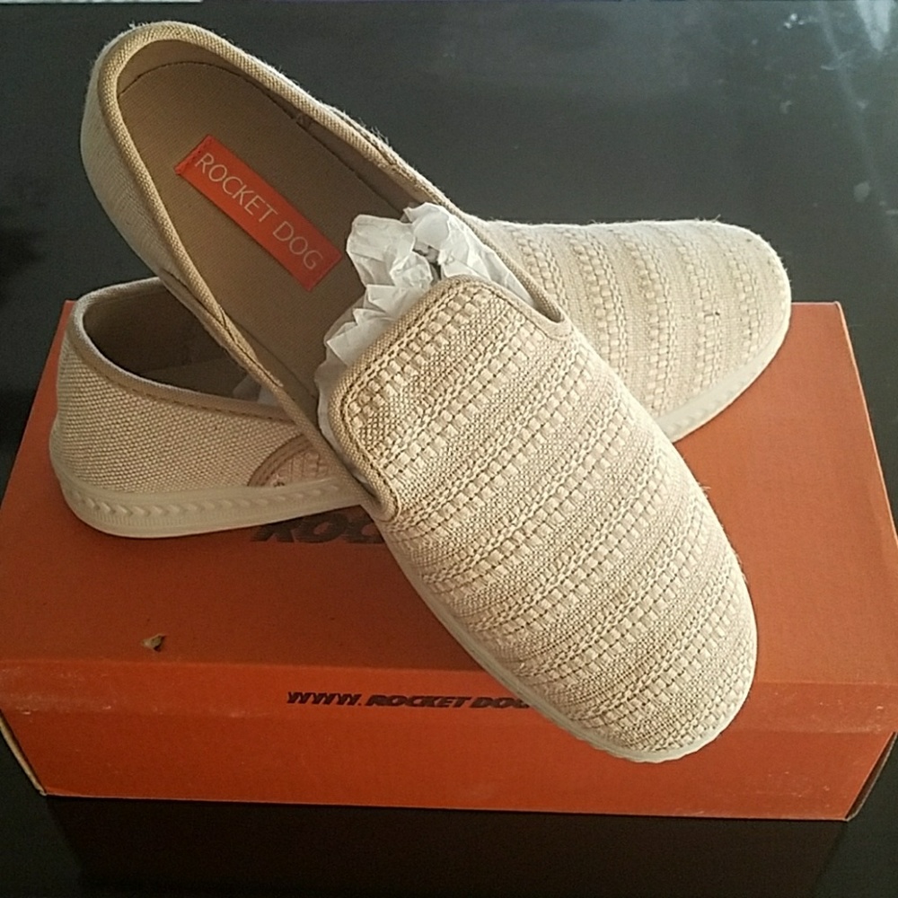Linen Slip On Flats